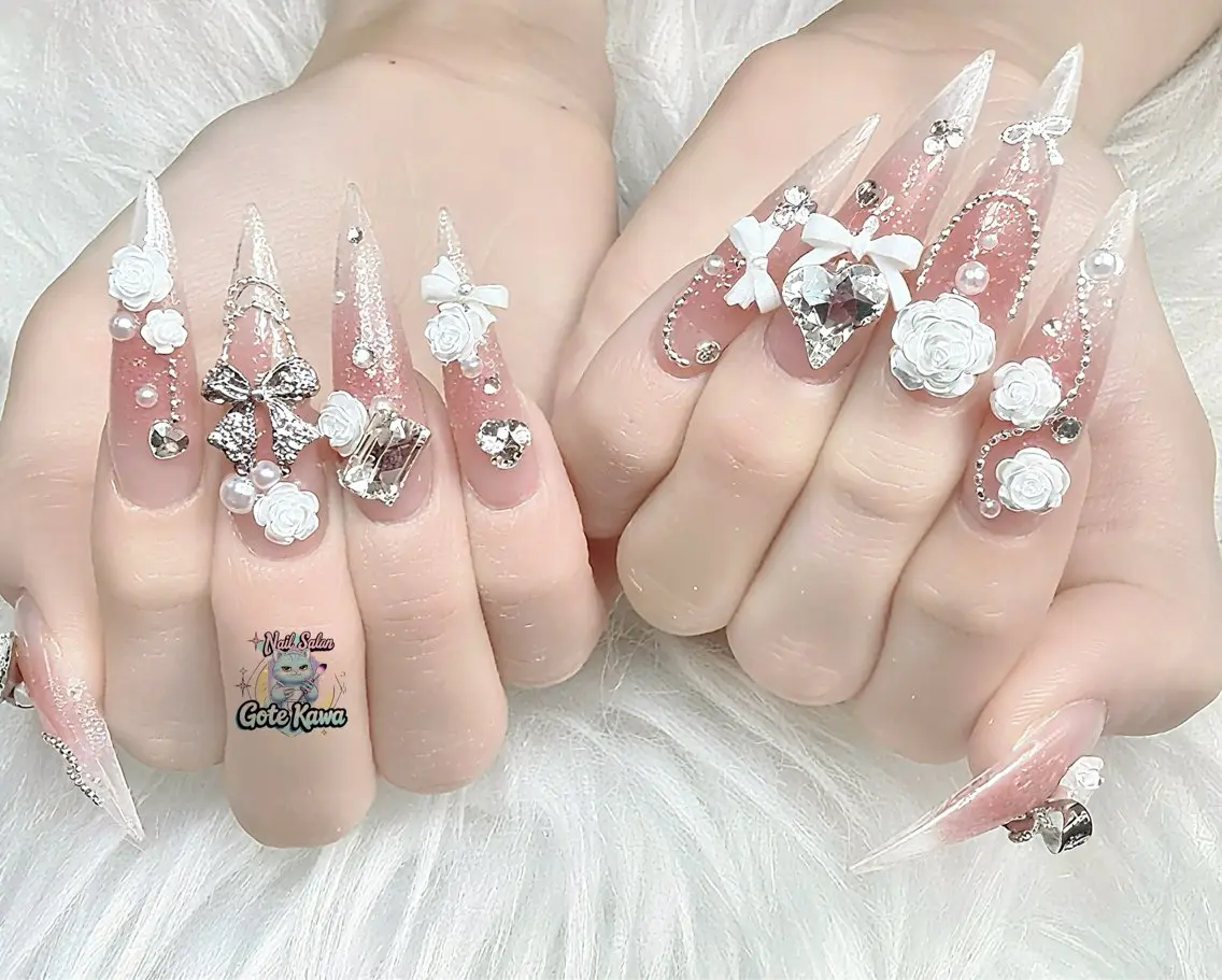 ネイル チークネイル ハート キラキラネイル リボン ワンホンネイル ハンドネイル ハンドケア Gote Kawa nail salonのネイルデザイン
