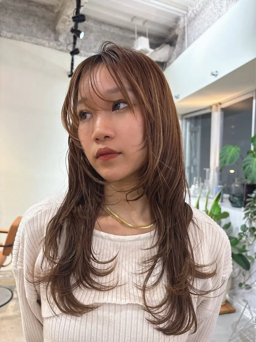 ロング 梅田/カラーモデル 風香のヘアスタイル