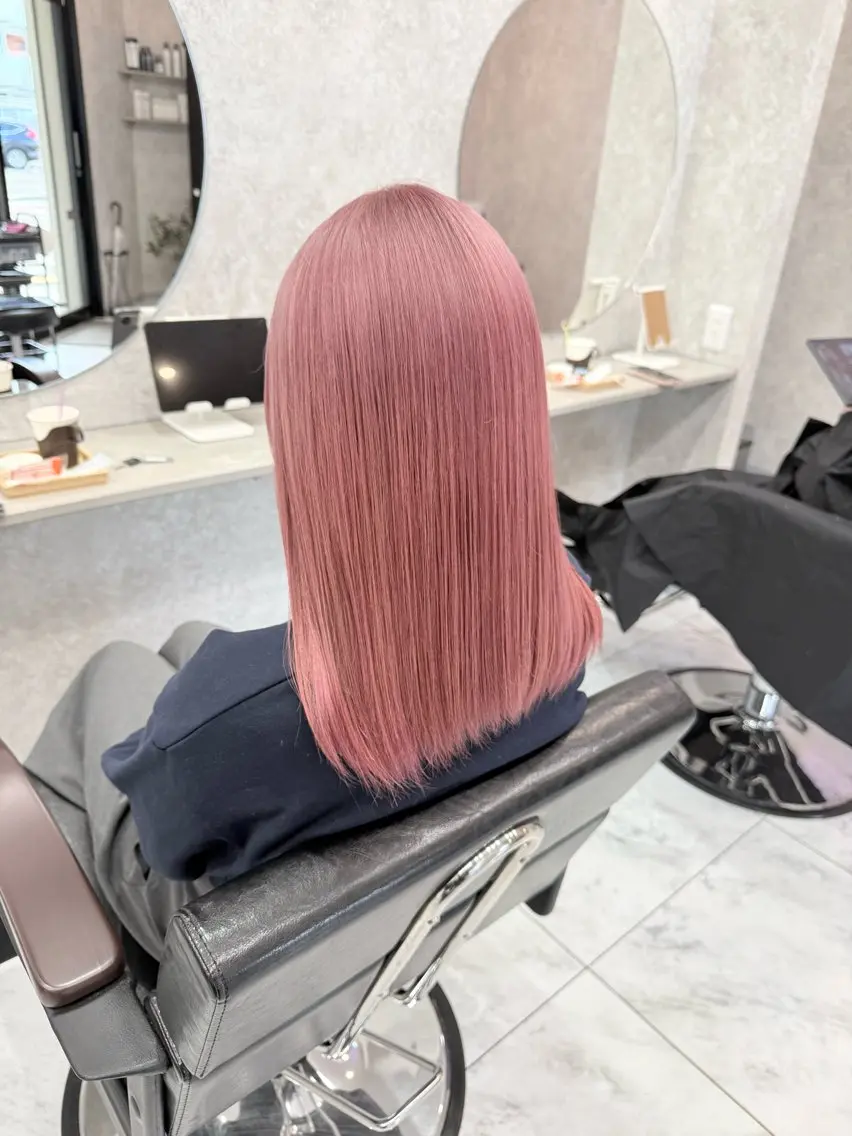 ミディアム カラー 🌺ハイトーン🌺 矢葺 なぎさ🌺🌺のヘアスタイル