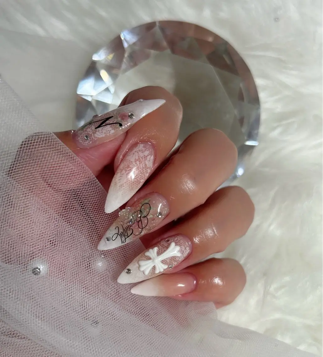 ネイル 持ち込み Luxe nailのネイルデザイン