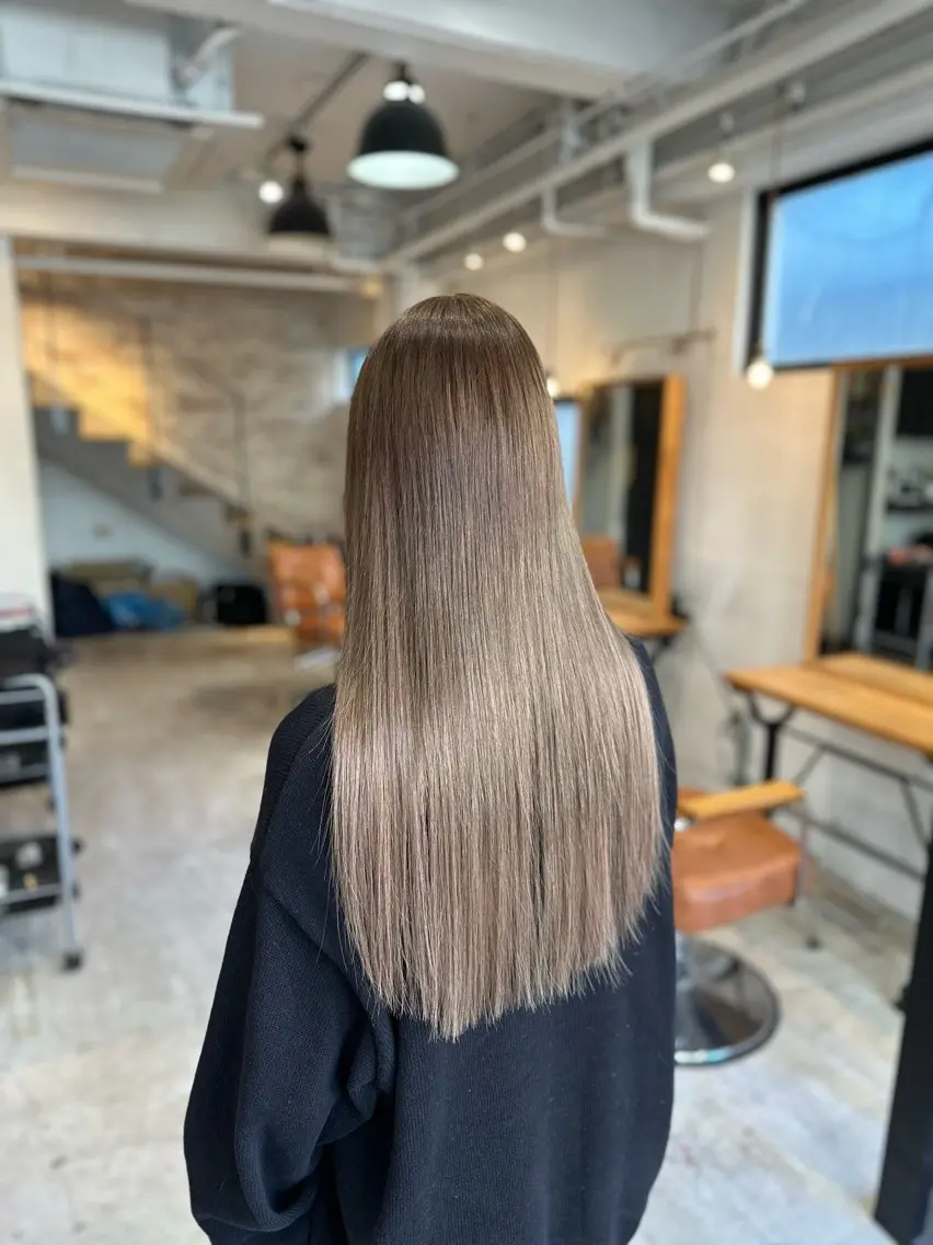 ロング ヘアカラー 秋葉原　柏木絢汰 ✨当日予約okのヘアスタイル