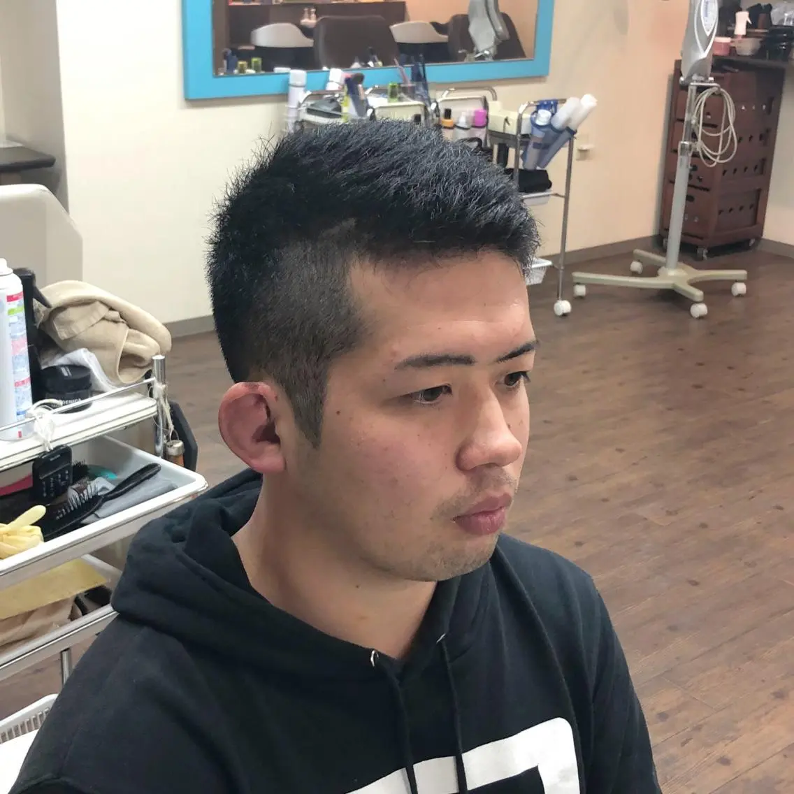 メンズ カット 中野 大士のヘアスタイル