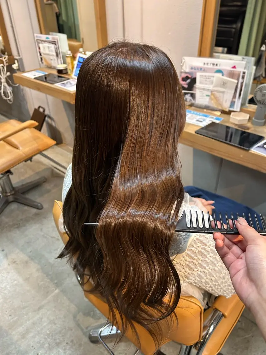 《艶カラー》カラー+oggiotto12stepトリートメントの写真