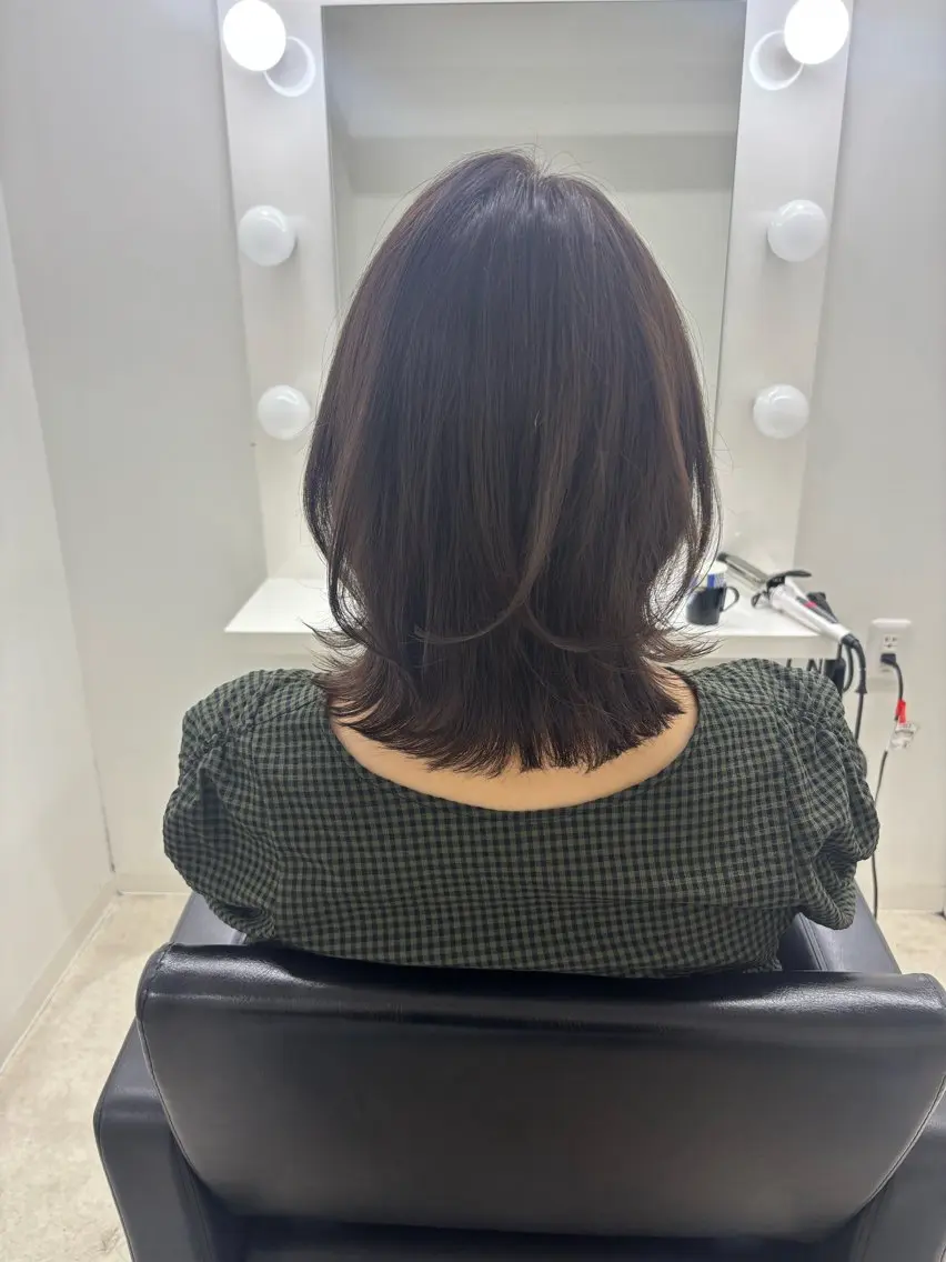 ミディアム カラー カット ヘアカラー トリートメント 冨木 雄斗のヘアスタイル
