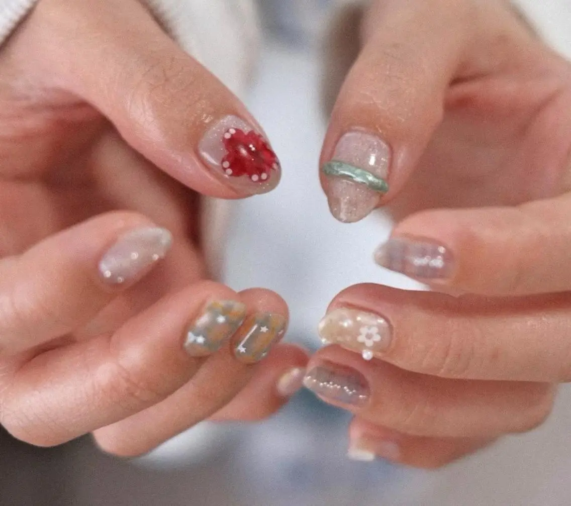 ネイル ハンドネイル Pure&Rich Nailのネイルデザイン