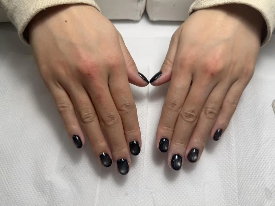 ネイル PEEKABOO NAIL 梅田のネイルデザイン