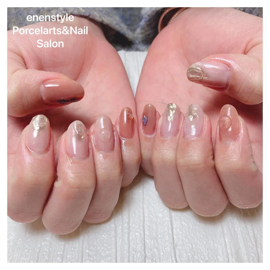 ミディアム ネイル ハンドネイル 🐾enen style 🐾のネイルデザイン