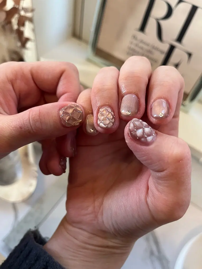 ネイル S. SAYAのネイルデザイン
