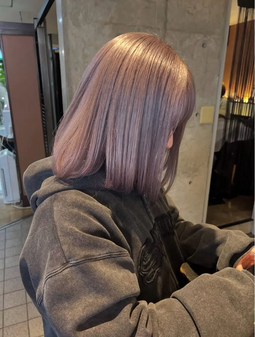 カラー 野崎 仁那のヘアスタイル