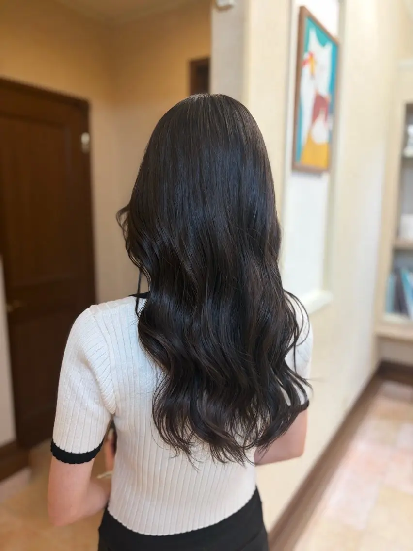 ロング カラー 黒髪 ブラウンカラー ヘアカラー Gigi- あきとのヘアスタイル