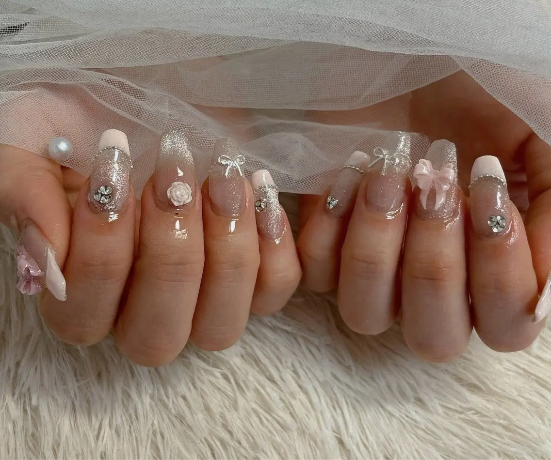ネイル フレンチネイル マグネットネイル ハンドネイル nail salon はるりのネイルデザイン