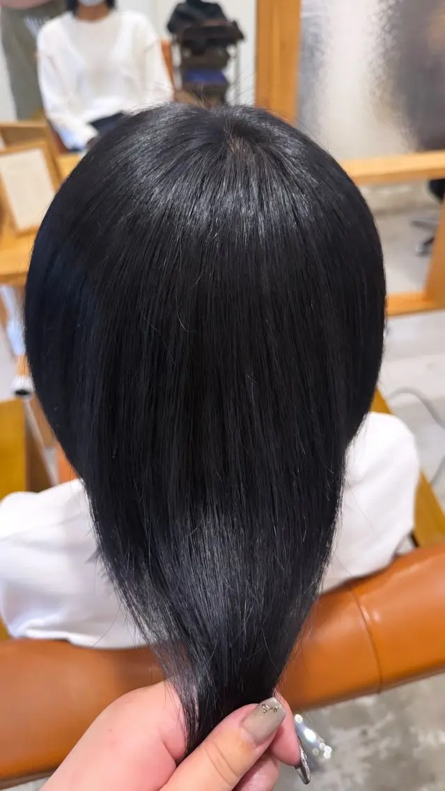 カラー Gigi Ichiruのヘアスタイル