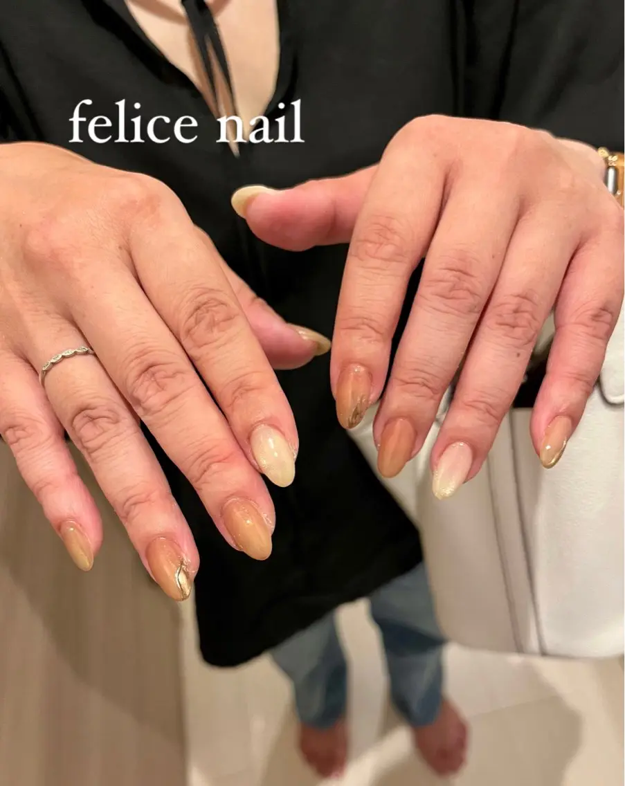 ネイル ブラウン 氷ネイル・うるうるネイル felice nailのネイルデザイン