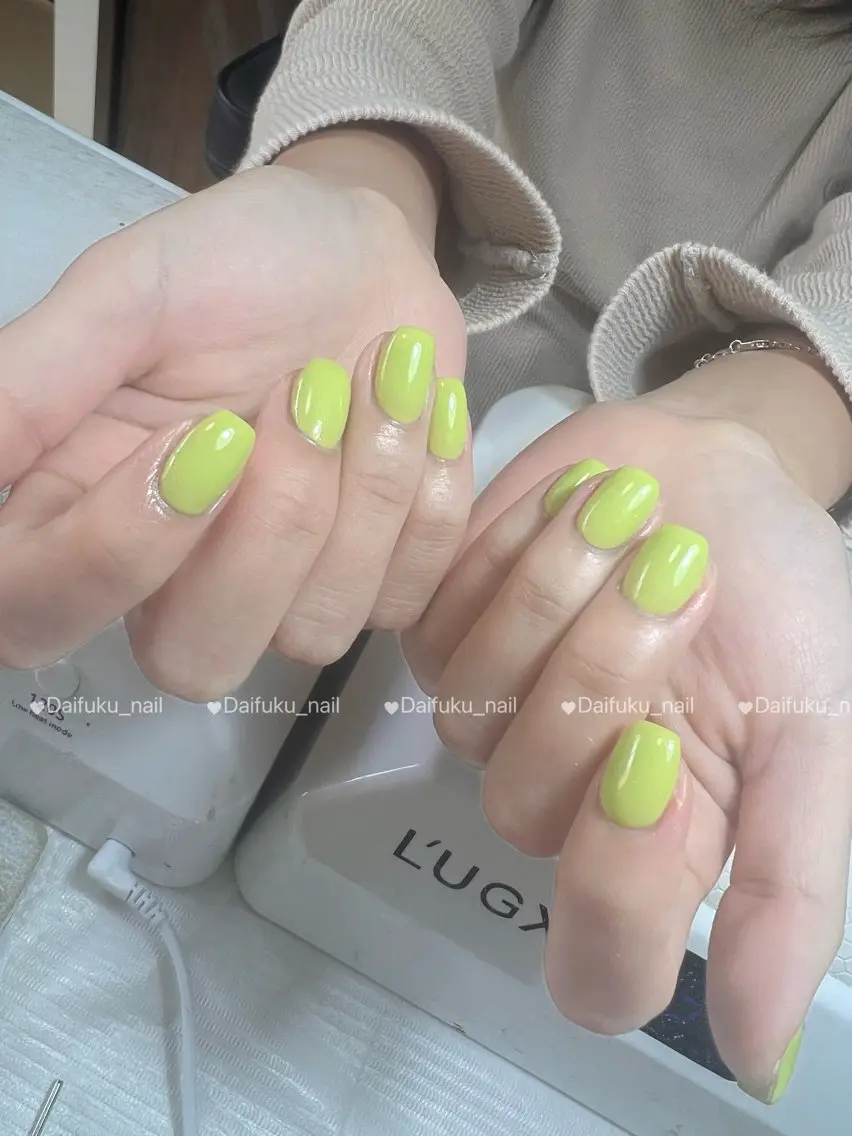 ミディアム ハンドネイル Daifuku nailsのネイルデザイン