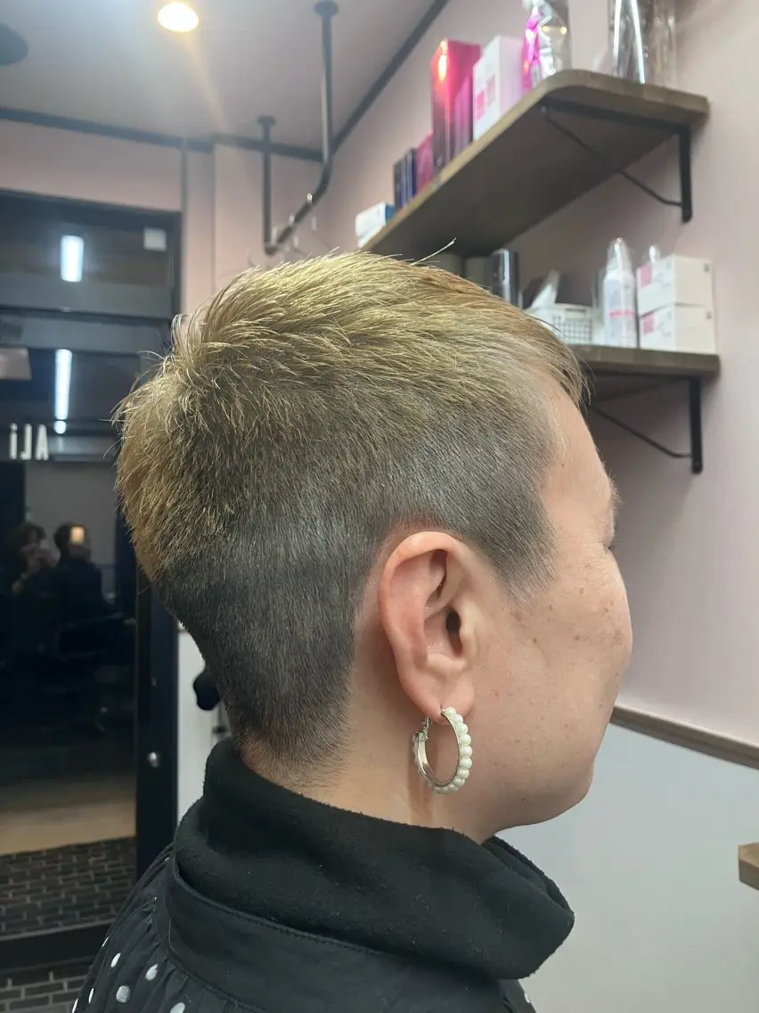 ショート 💈直毛×ツイスパの プロ🥷清水真之介のヘアスタイル