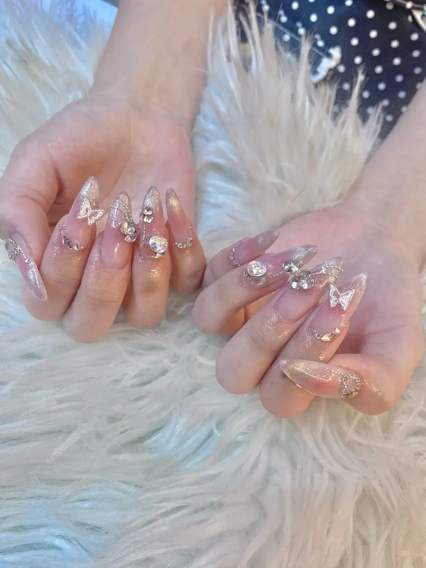 ネイル ハンドネイル KIREIE .Rのネイルデザイン