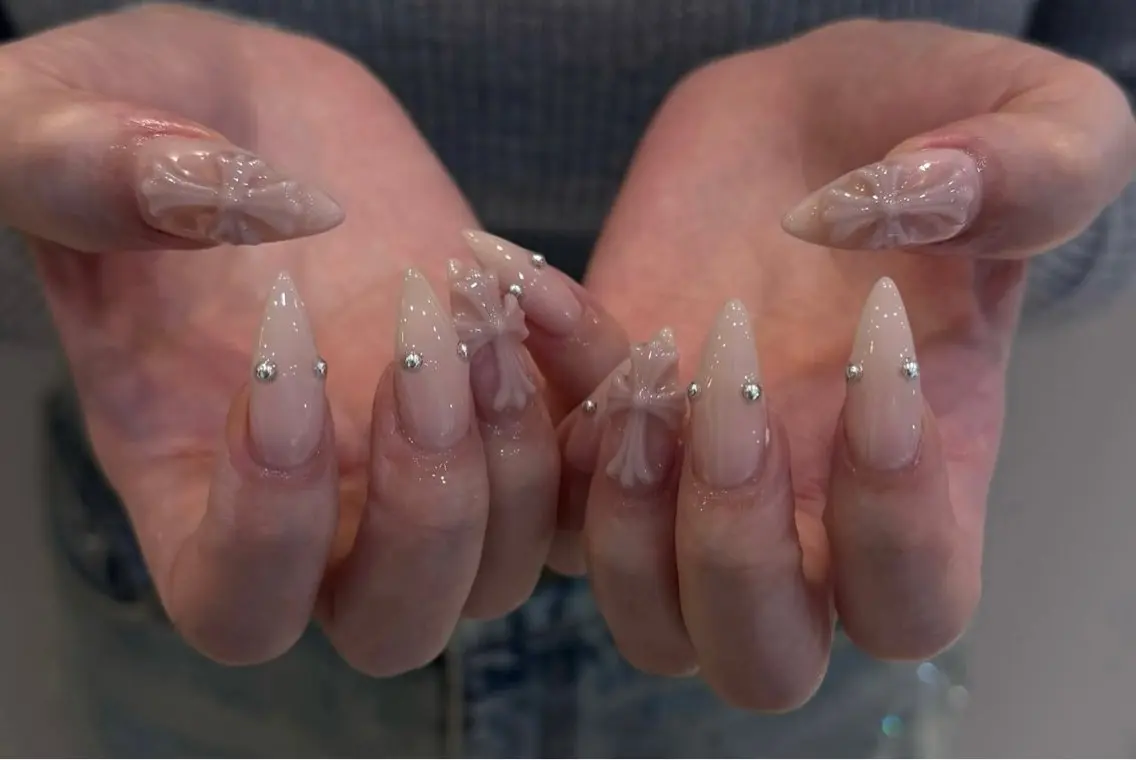 ネイル ジェルネイル パラジェル ネイルチップ NiJi Nailsのネイルデザイン
