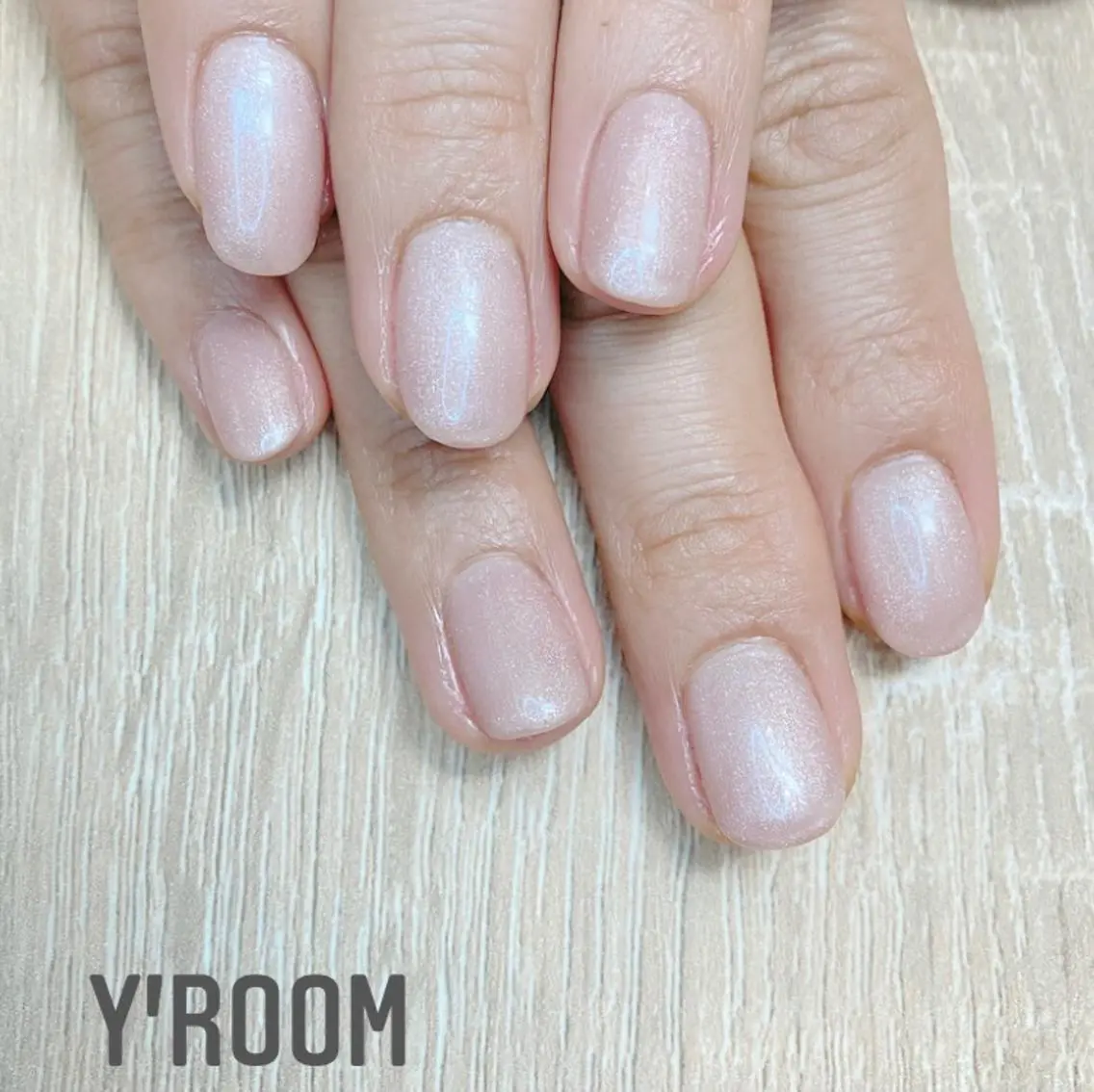 ネイル オーロラネイル フラッシュネイル フットネイル ジェルネイル グラデーション ハンドネイル YUKA (ネイリスト)のネイルデザイン