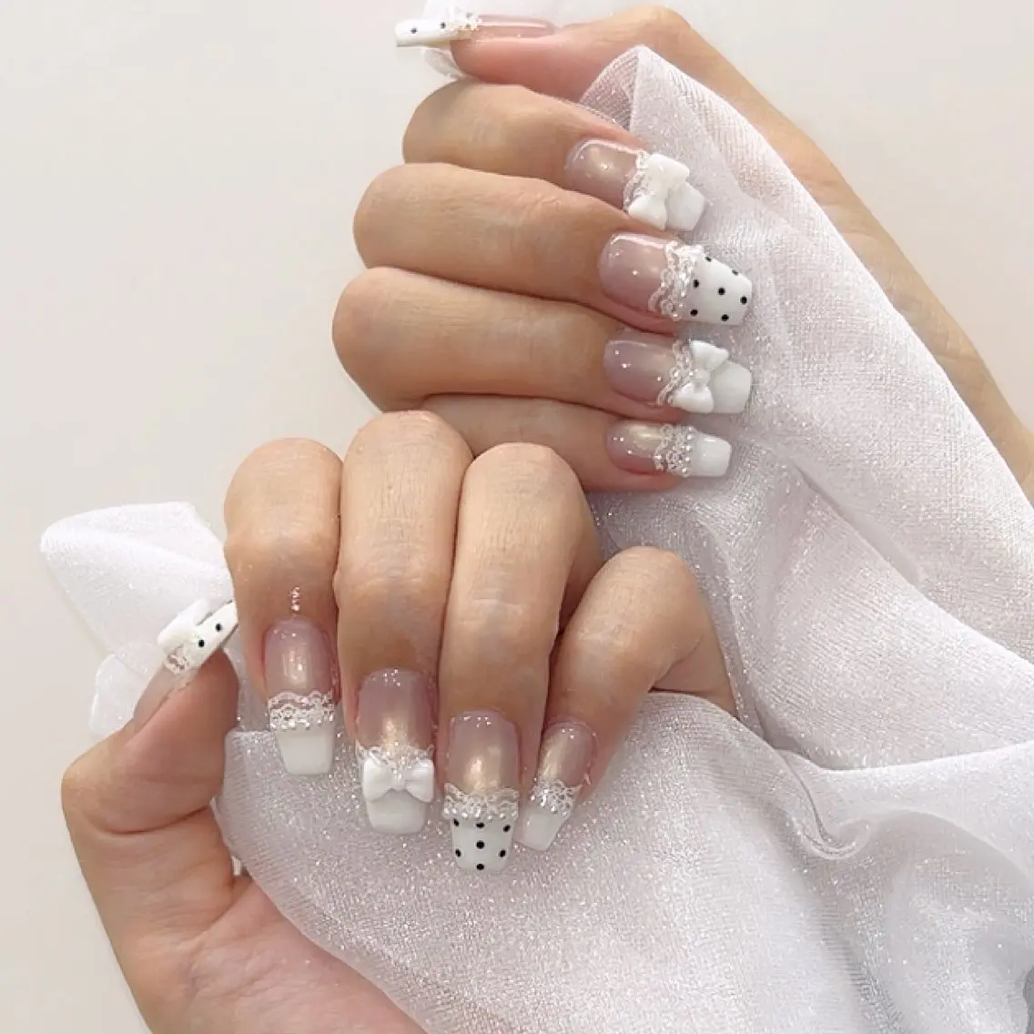 ネイル ハンドネイル . Natsumiのネイルデザイン