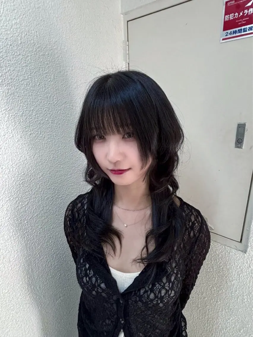 【人気No.2/フルカラー】カット+うる艶カラー+保護TR付 ¥7500の写真