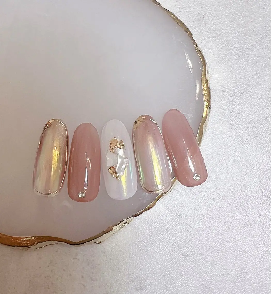 ネイル ジェルネイル 韓国ネイル ミラーネイル ハンドネイル nail salon Lauleaのネイルデザイン