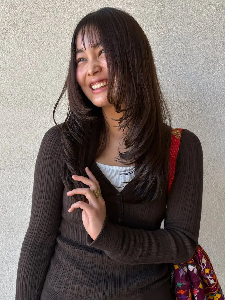 ロング カラー 久松 美乃莉のヘアスタイル