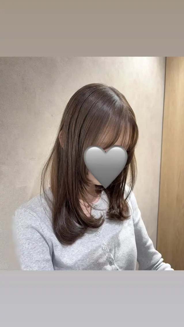 セミロング カラー aira♩ ヘアカラー/艶髪のヘアスタイル