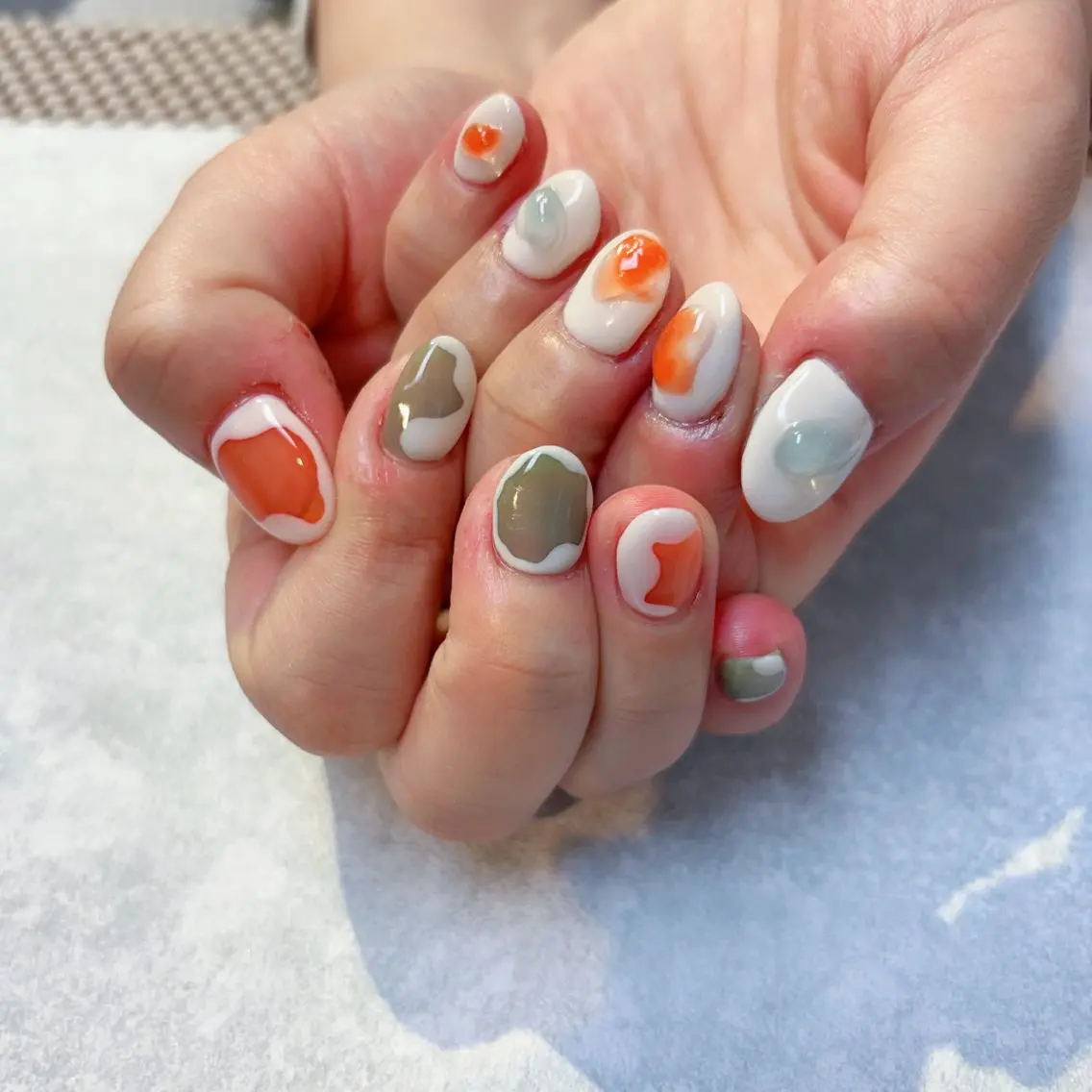 ネイル ニュアンスネイル 402❤︎ Hikariのネイルデザイン