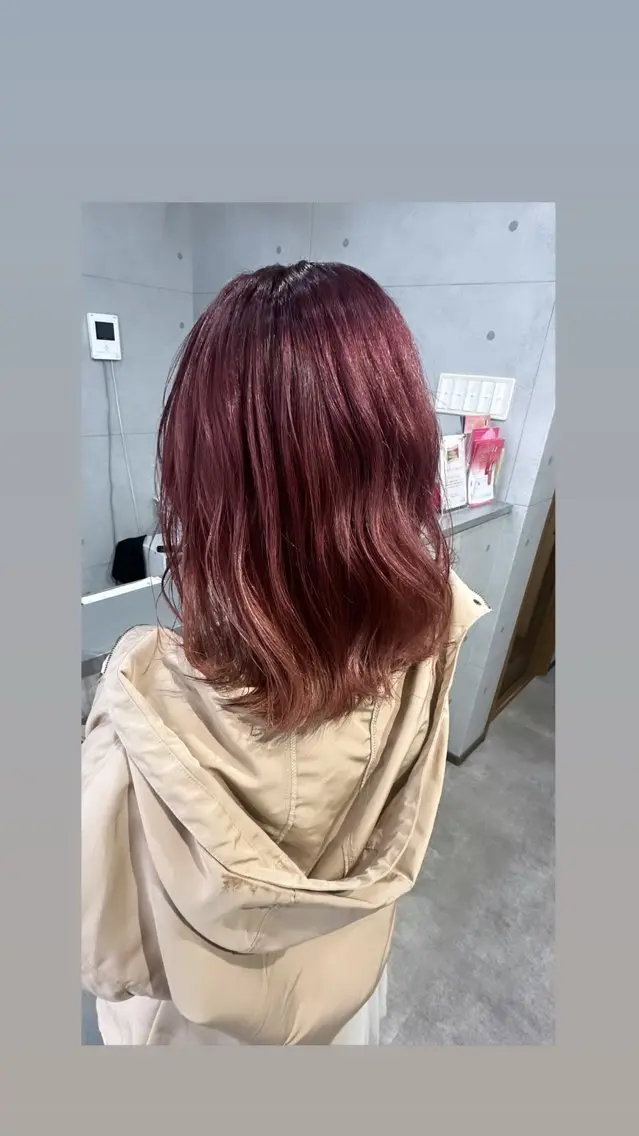 ミディアム 外国人風カラー ハイライト レイヤーカット REVE 美容室のヘアスタイル