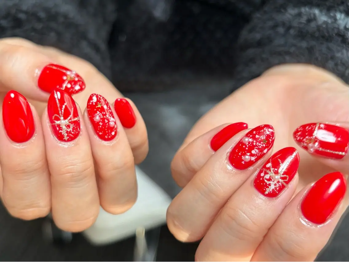 ネイル オーロラネイル 長さ出し フレンチネイル ジェルネイル ガラスフレンチ ハンドネイル Rela・S NAILのネイルデザイン
