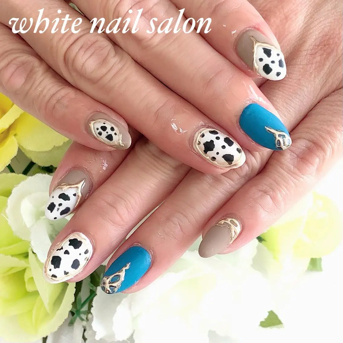 ネイル ジェルネイル ハードジェル 持ち込み ソフトジェル ハンドネイル white nail salonのネイルデザイン