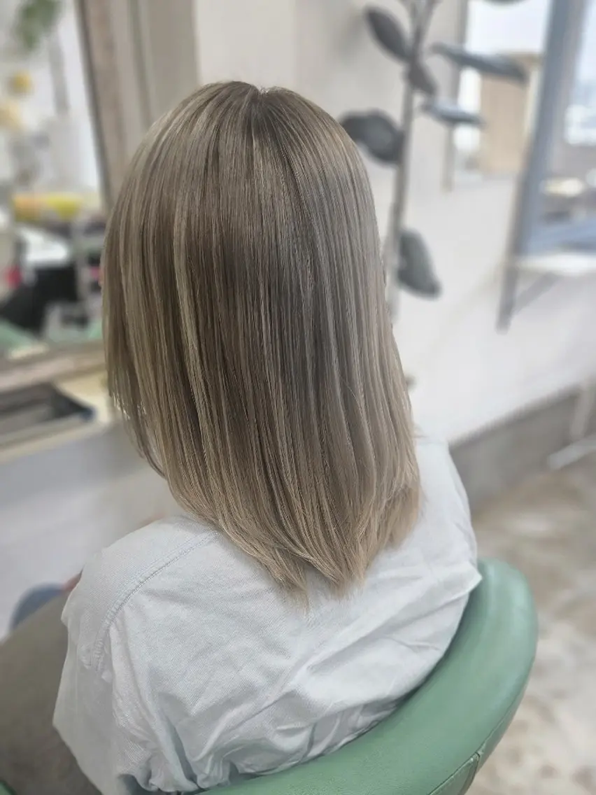 カラー  熊野 タイソンのヘアスタイル