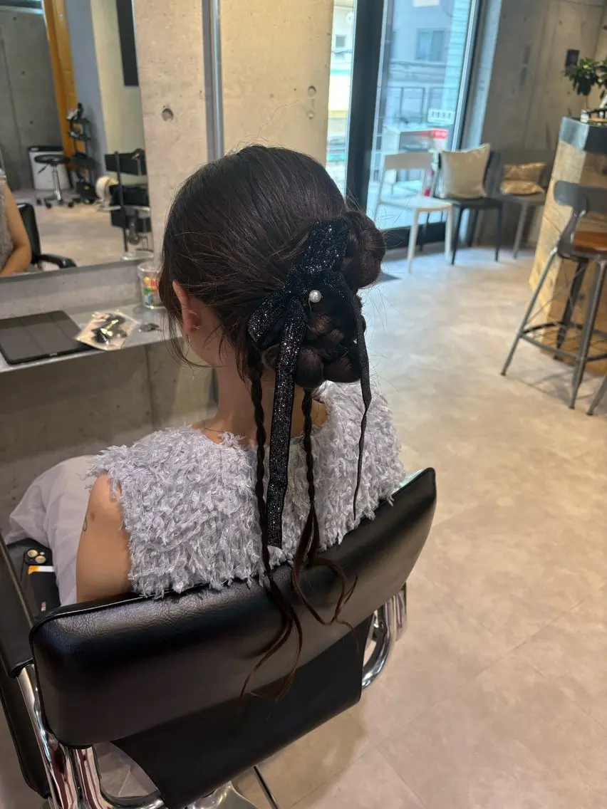 ヘアアレンジ ヘアセット 韓国ヘアー🇰🇷 MIWAのヘアスタイル