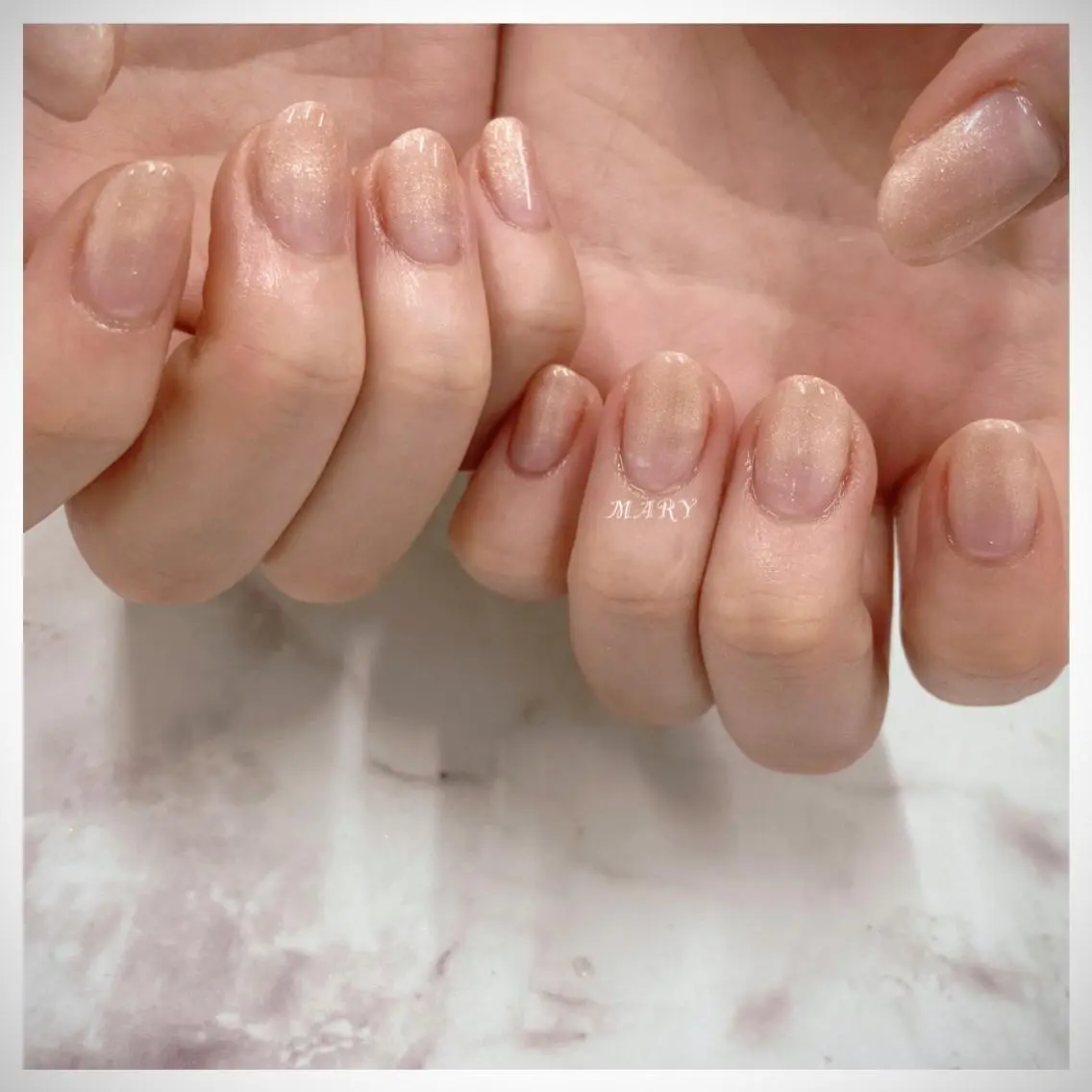 ネイル グラデーション ニュアンスネイル オフィスネイル ピンク シンプルネイル ハンドネイル Mary nail .narumiのネイルデザイン