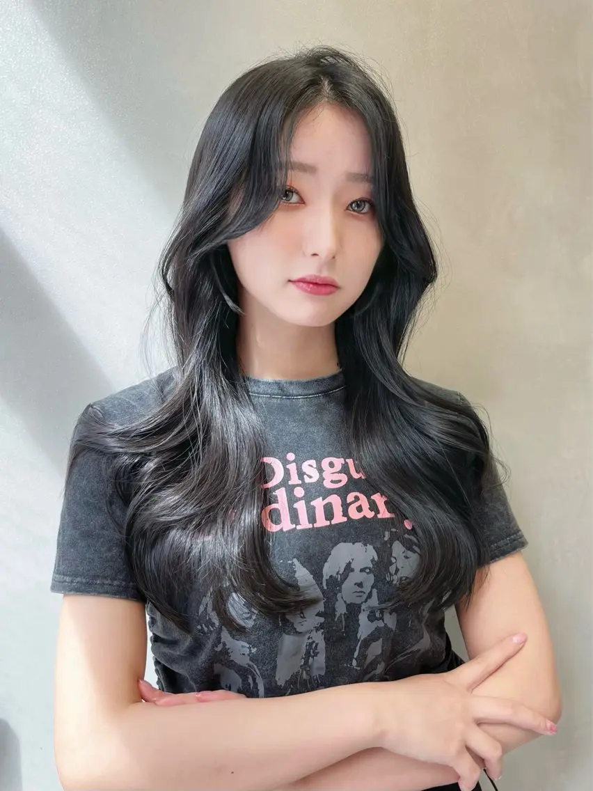 ロング カラー グレージュ 韓国風ヘア レイヤーカット レイヤーカット、ボブ GLROWのヘアスタイル