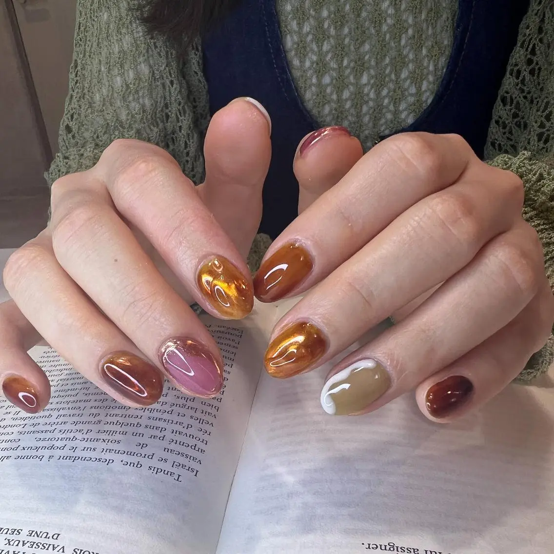 ネイル nailsalon ULLのネイルデザイン