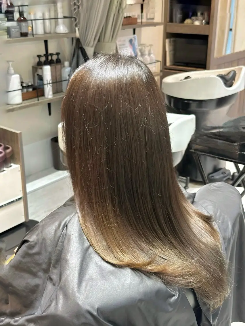 ロング 江原 優那のヘアスタイル