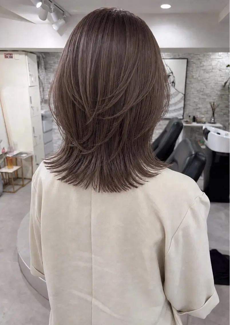 ミディアム ヘアカラー 🌸インナーカラー 🌸藤井春華のヘアスタイル