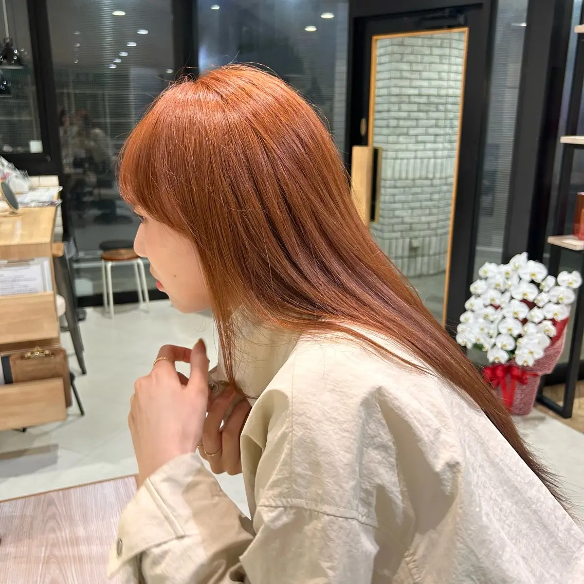 ロング カラー ブリーチ ブリーチなしカラー 透明感カラー/ パーマのヘアスタイル