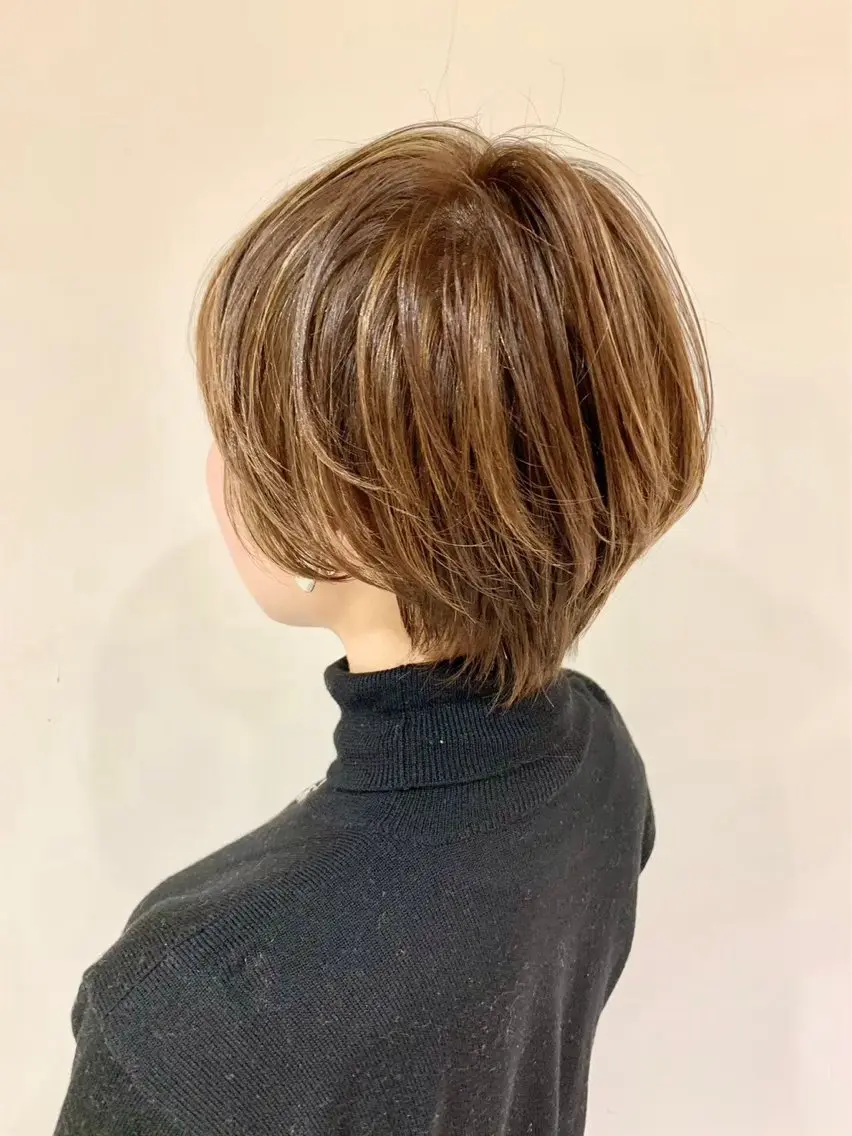 カラー ベージュカラー ブリーチ ケアブリーチ ダブルカラー イヤリングカラー ✨平野 アサト✨のヘアスタイル
