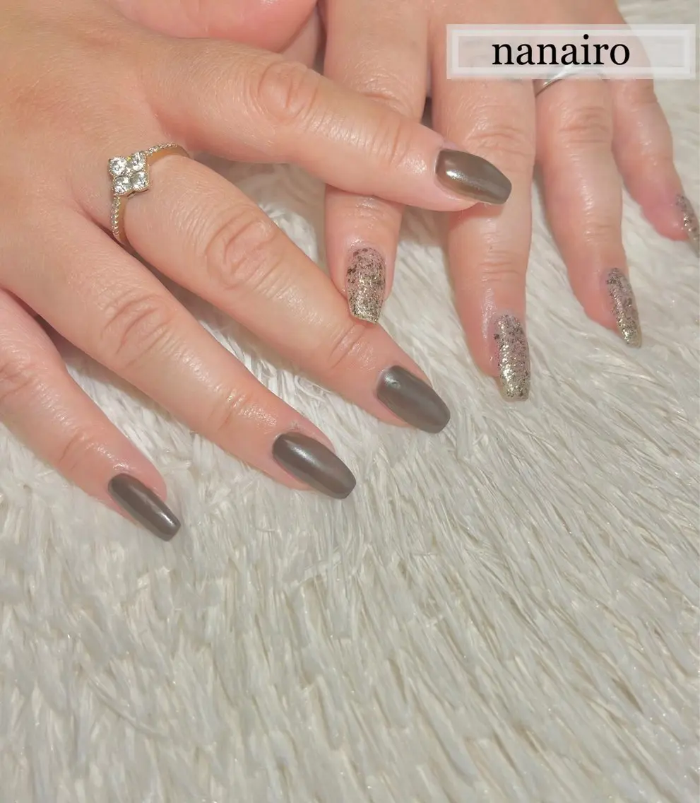 ネイル ブラウン ラメ(グリッター) マットネイル nanairo nailのネイルデザイン