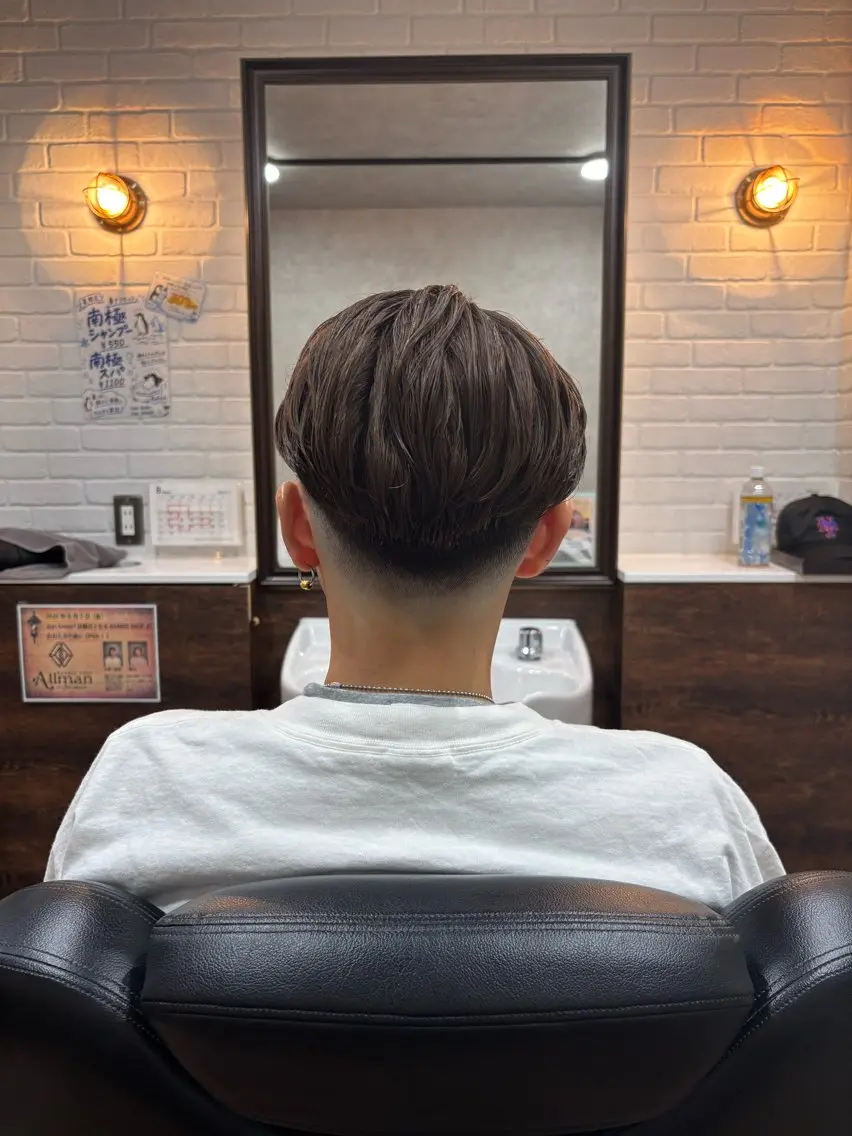 ショート メンズ 上田 美羽のヘアスタイル