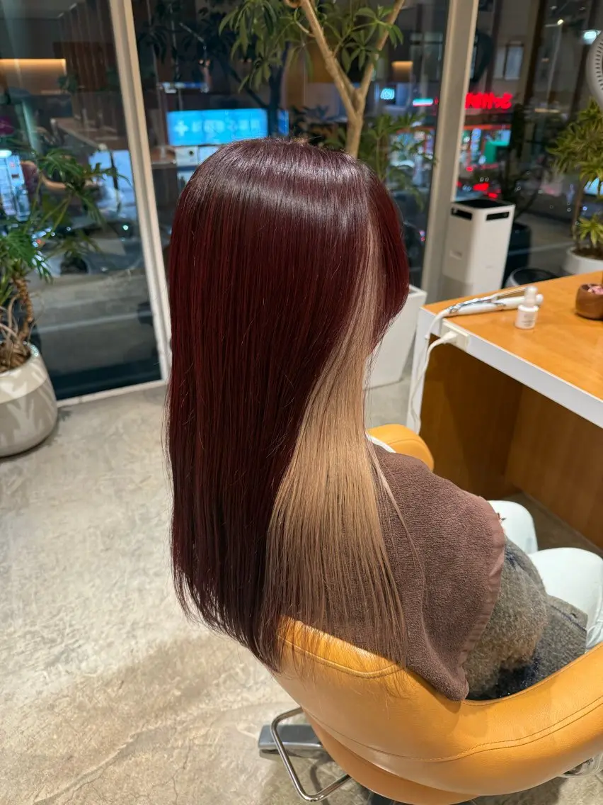 ロング 山口 芽依のヘアスタイル