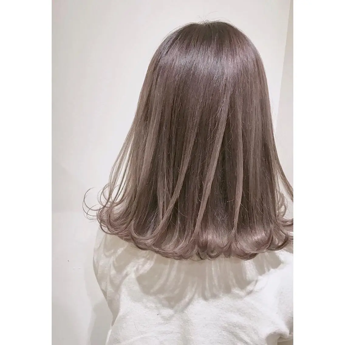 セミロング カラー ベージュカラー 透明感カラー 似合わせ提案サラ艶♡ 彩華のヘアスタイル
