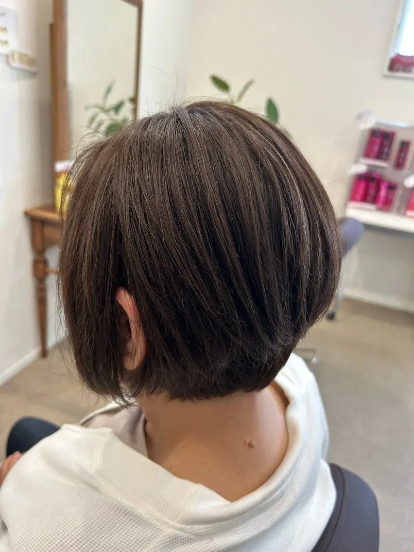 シャンプーカット シャンプーとカット(シャンプー&スタンダードトリートメント付き)の写真