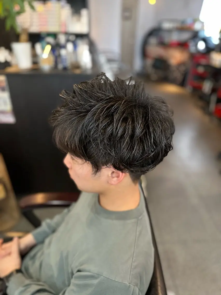 ミディアム パーマ メンズ ミディアムパーマ メンズパーマ カット パーマ 元住吉プランツヘアー ☘️丸山☘️のヘアスタイル