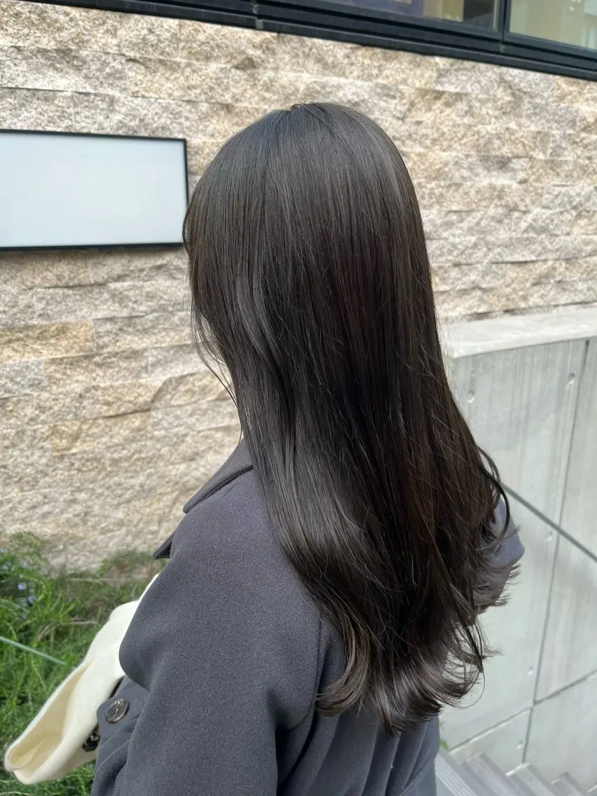 セミロング カラー グレージュ オリーブグレージュ オリーブグレー カット ヘアカラー トリートメント ✨透明感カラー✨ 🦖佐々木未来🦕のヘアスタイル