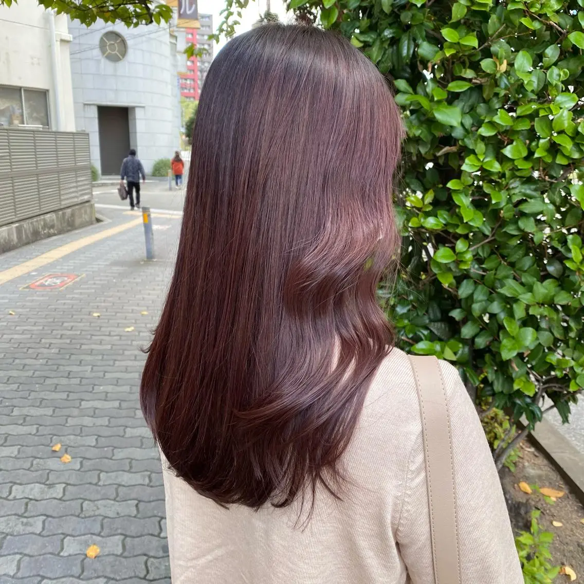 セミロング カラー マンツーマン女性 美容師 奏のヘアスタイル