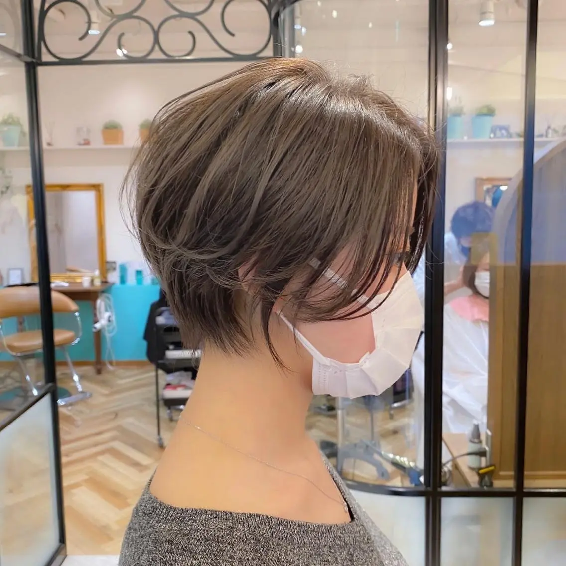 ショート カラー カット ヘアカラー トリートメント 🇰🇷韓国レイヤー 錦糸町【北山謙三】のヘアスタイル