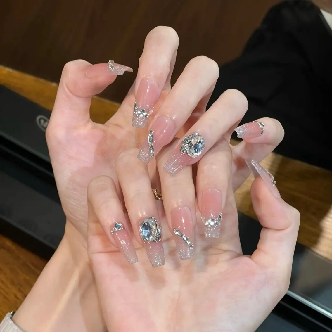 ネイル ハンドネイル 🎀 NaNa_nailのネイルデザイン